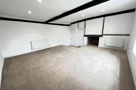 Master Bedroom2.jpeg