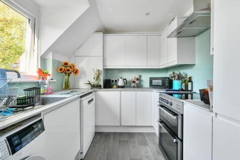 10 ELMFIELD COURT - TN306RH (8).jpg