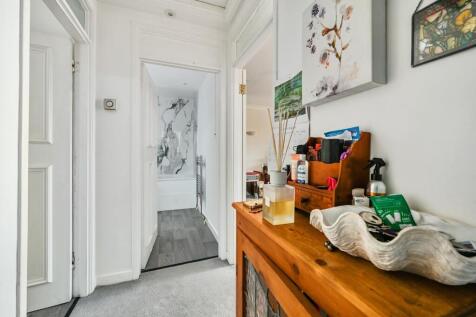 10 ELMFIELD COURT - TN306RH (10).jpg