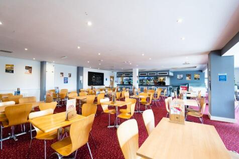 2023 Cornwall Polperro Restaurant Empty (1)