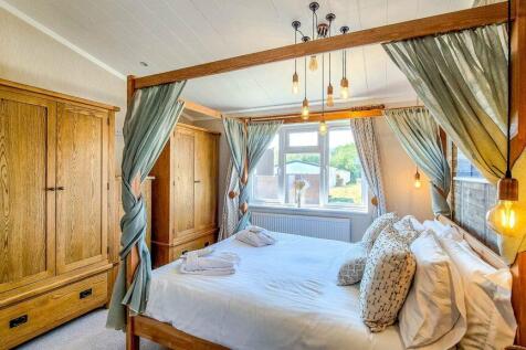 Luxury Lodge Rye Harbour