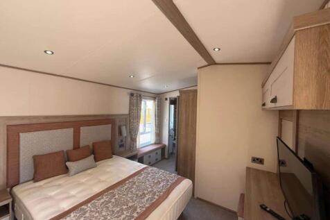Holiday Home For Sale at woodleigh Caravan Park