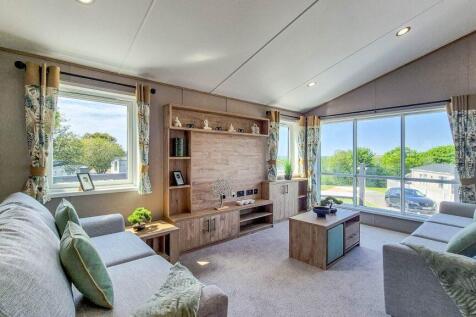 Beautiful Holiday Lodge for sale at Hedley Wood Ho