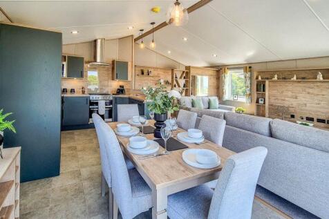 Beautiful Holiday Lodge for sale at Hedley Wood Ho