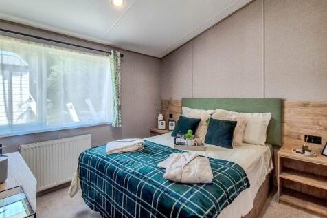 Beautiful Holiday Lodge for sale at Hedley Wood Ho