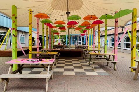Outdoor Umbrella Undercover.jpg