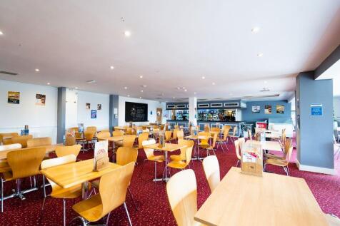 2023 Cornwall Polperro Restaurant Empty (1)