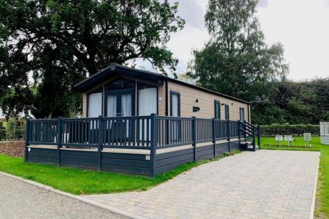 Springwood Holiday Park - Regal - Harlington Lodge