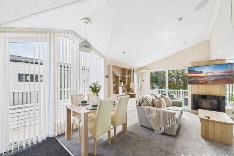 Cam02173g0 Pr0276 Still055