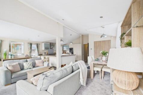 Cam02173g0 Pr0276 Still057