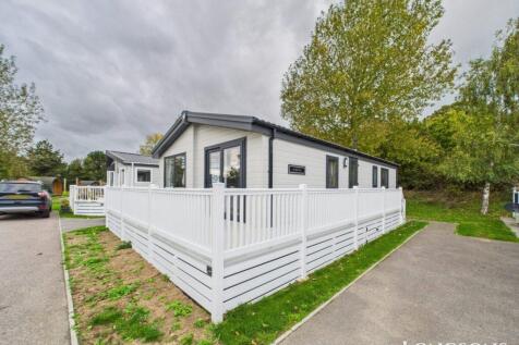 Cam02173g0 Pr0276 Still084