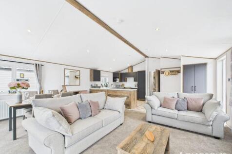 Cam02173g0 Pr0276 Still090