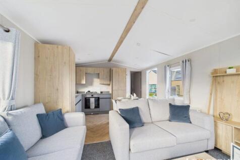 Cam02173g0 Pr0277 Still019