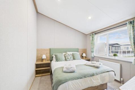 Cam02173g0 Pr0277 Still046