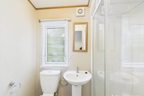 Cam02173g0 Pr0280 Still036