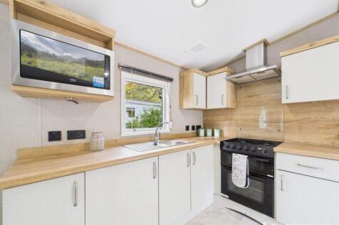 Cam02173g0 Pr0280 Still005