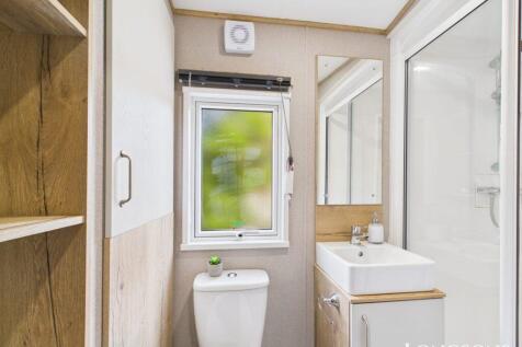 Cam02173g0 Pr0280 Still011