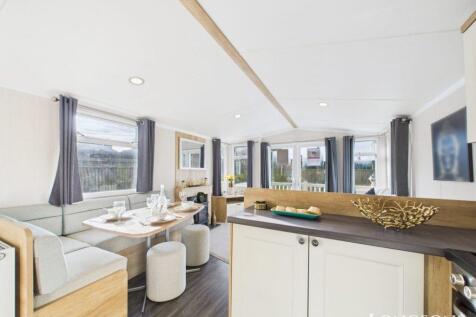 Cam02173g0 Pr0278 Still035