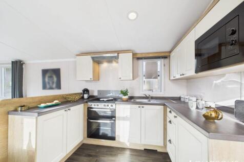 Cam02173g0 Pr0278 Still034