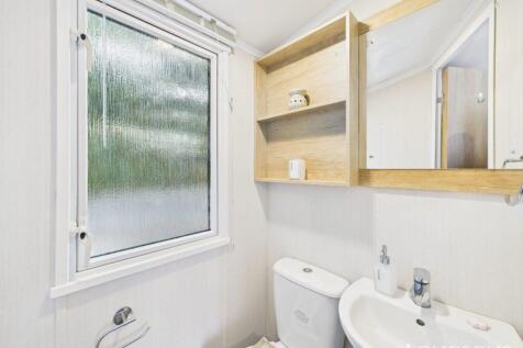 Cam02173g0 Pr0278 Still041