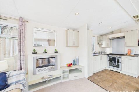 Cam02173g0 Pr0278 Still021