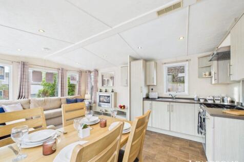 Cam02173g0 Pr0278 Still017