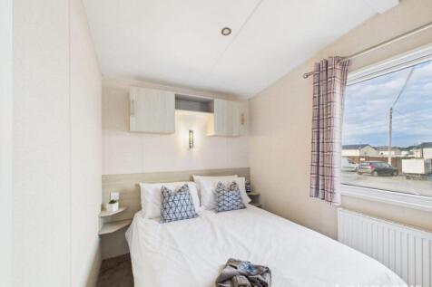 Cam02173g0 Pr0278 Still023