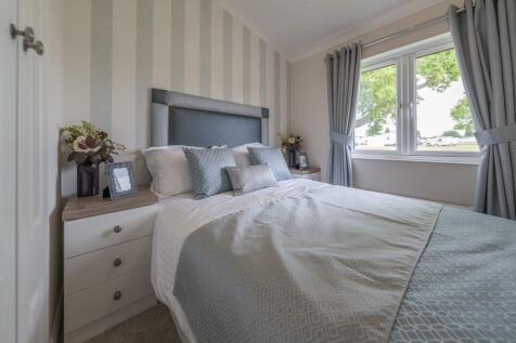 Chartwell 2nd Bedroom.jpg