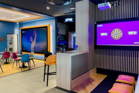 Arcade And Bar 3.jpg