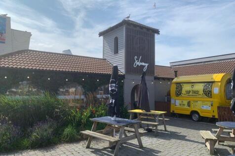 Outdoor Sitting Area Solway.jpg