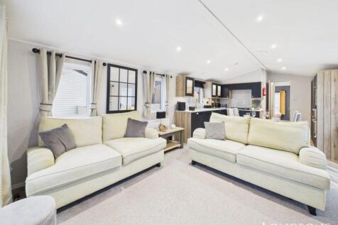 Cam02173g0 Pr0277 Still084