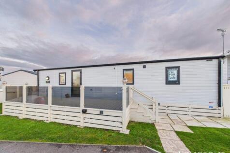 Cam02173g0 Pr0277 Still080