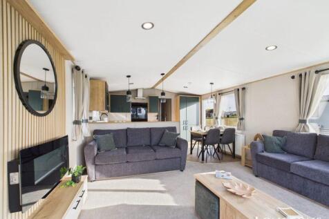 Cam02173g0 Pr0278 Still048