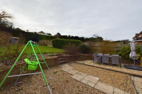 CAM03997G0-PR0039-STILL025.jpg