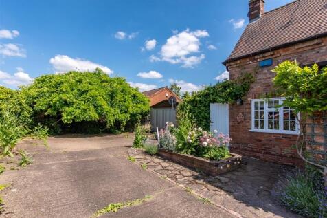 5 Scrimshire Lane-Hi-10.jpg