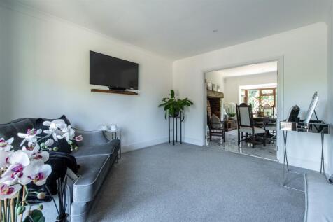 Lea cottage-hi-15.jpg