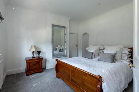 Lea cottage-hi-37.jpg