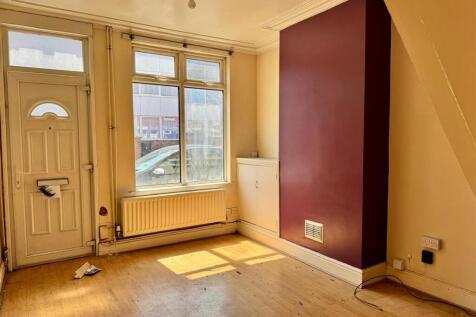 Living Room.jpg