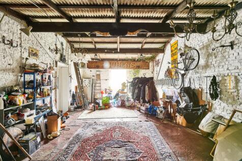 Property Image 37