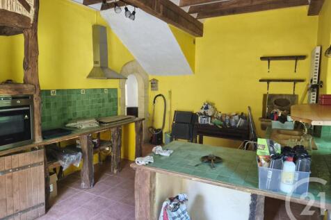 Property Image 8