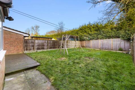 10 Chalmers Close Less than 3MB-11.jpg