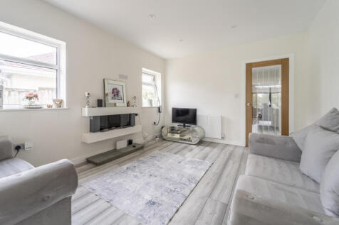 Bracken Drive Image Rd - By Ben Parker-21.jpg