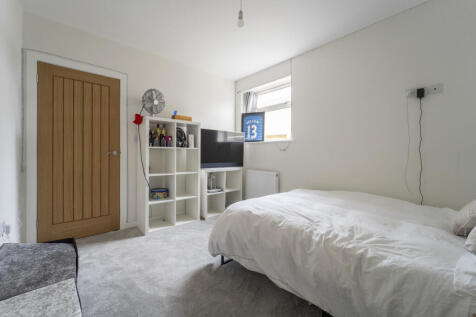 Bracken Drive Image Rd - By Ben Parker-7.jpg