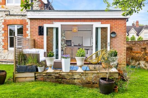 Flat 1, Stone Court Less than 3MB-10.jpg