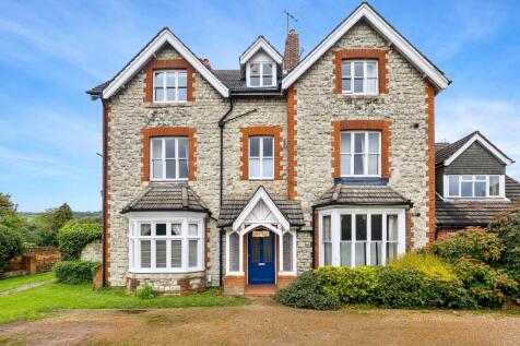 Flat 1, Stone Court Less than 3MB-15.jpg