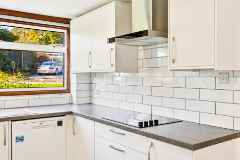 Kitchen 3.jpg