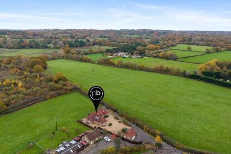 New Barn Farm Aerials Less than 3MB-12.jpg