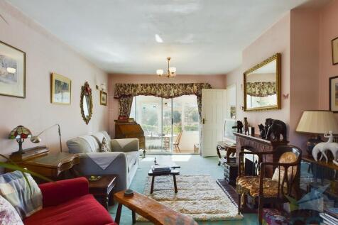Living room 2