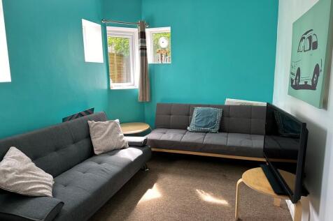 New pic of living...