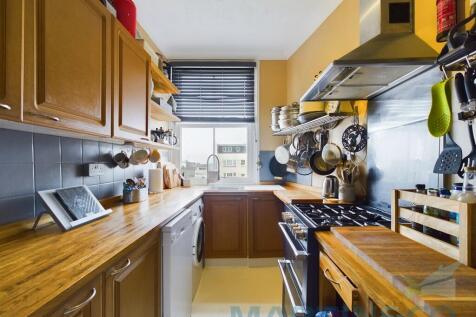 Kitchen pic 2